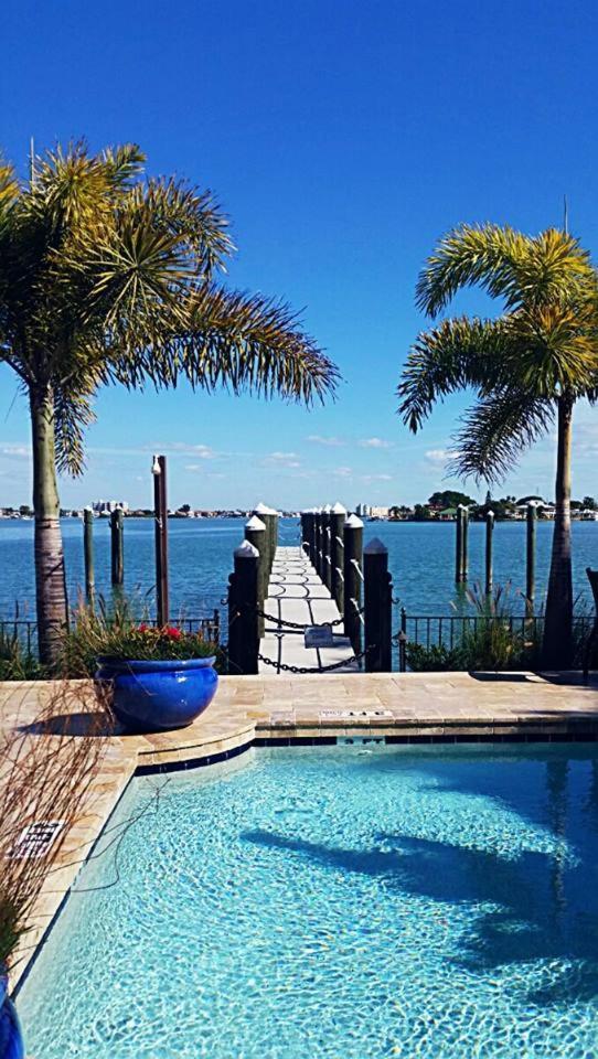 Hotel Pasa Tiempo (Adults Only) St. Pete Beach Esterno foto